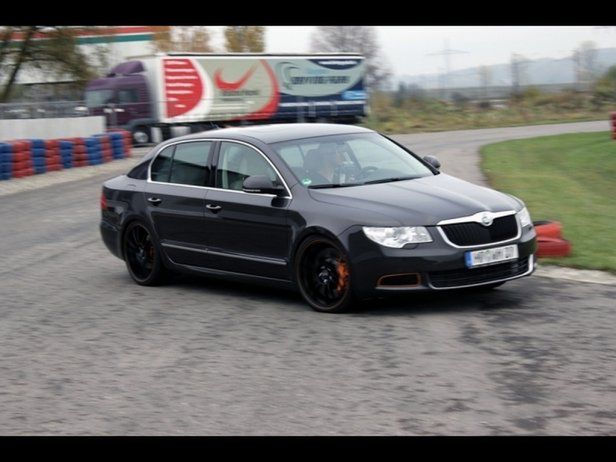 Szara mysz? Nie taka szara – Rothe Superb 3.2 V6 Turbo (2011)