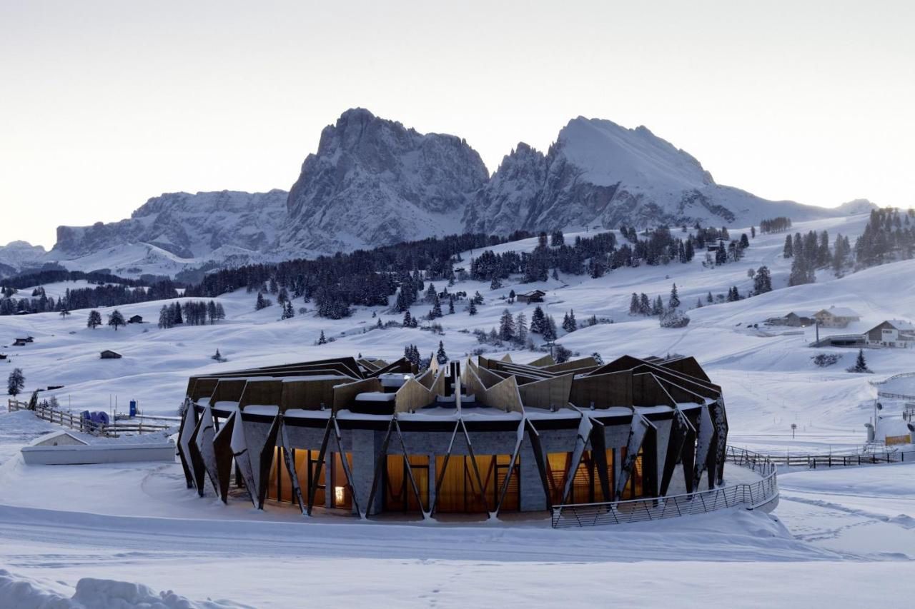 Hotel Alpina Dolomites 