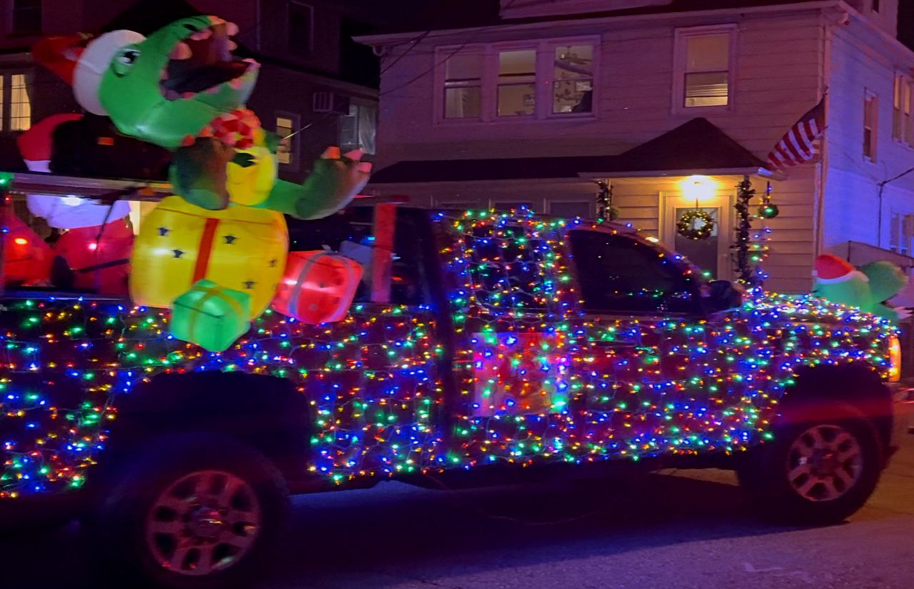 Grudniowe przygotowania do świąt. Co ogarnąć teraz, żeby grudzień nie załamywał?