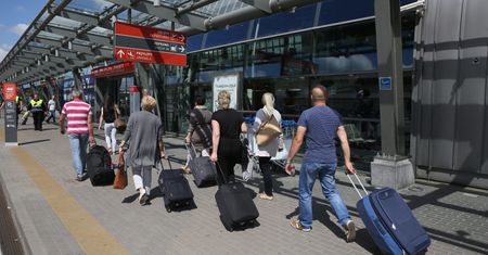 Zdalna wieża kontroli lotów w Modlinie. Umowa podpisana. Jest termin