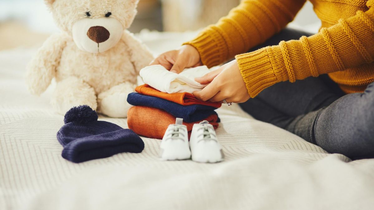 Ubranka dla niemowląt. Nowe czy używane?