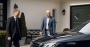BMW z klasą zaczepia Mercedesa. Na pożegnanie Dietera Zetsche wsadzili go w swoje auto