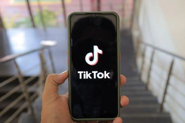 TikTok zwalnia pracowników z działu Trust&Safety