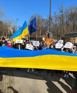 Wojna na Ukrainie. W Polsce protest przed ambasadą