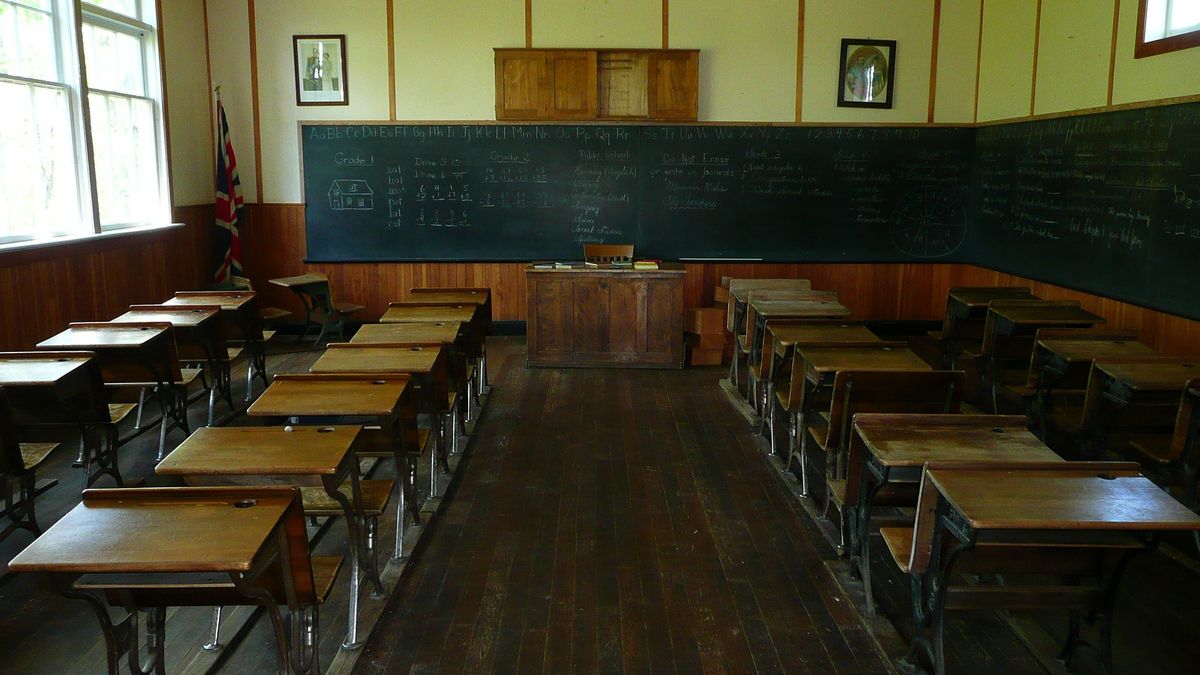 Czy szkolne ławki znów będą puste?
