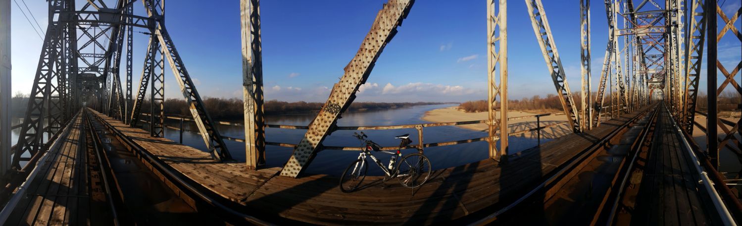 Z rowerem i smartfonem przez wieki 6