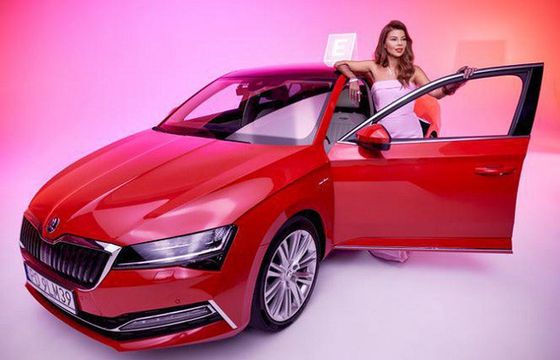 941 tys. widzów debiutu „My Way” w TVN