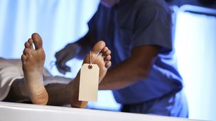 "To pani mama?". Bliscy zmarłych opisują traumę w prosektorium w Szpitalu Południowym