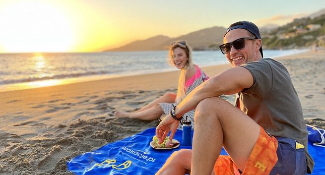 Nowy program „Jedziemy na wakacje” w Telewizji WP. Prowadzącymi Sonia Szklanowska i Rafał Cieszyński