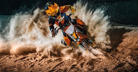 Nowy KTM 50 SX Factory Edition, czyli offroad dla najmłodszych