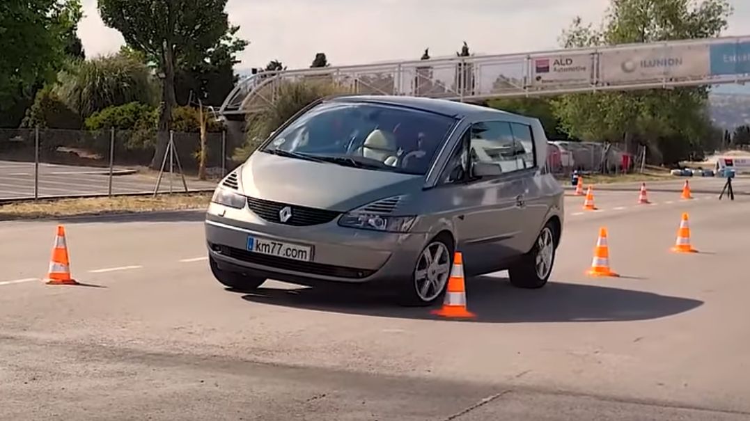Stare renault poradziło sobie zaskakująco dobrze