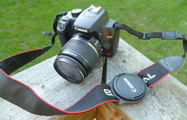 Nikon znalazł sposób na gubiące się dekielki 2