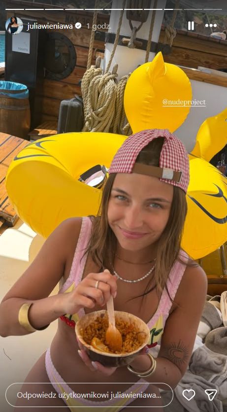 Julia Wieniawa odpoczywa na Ibizie