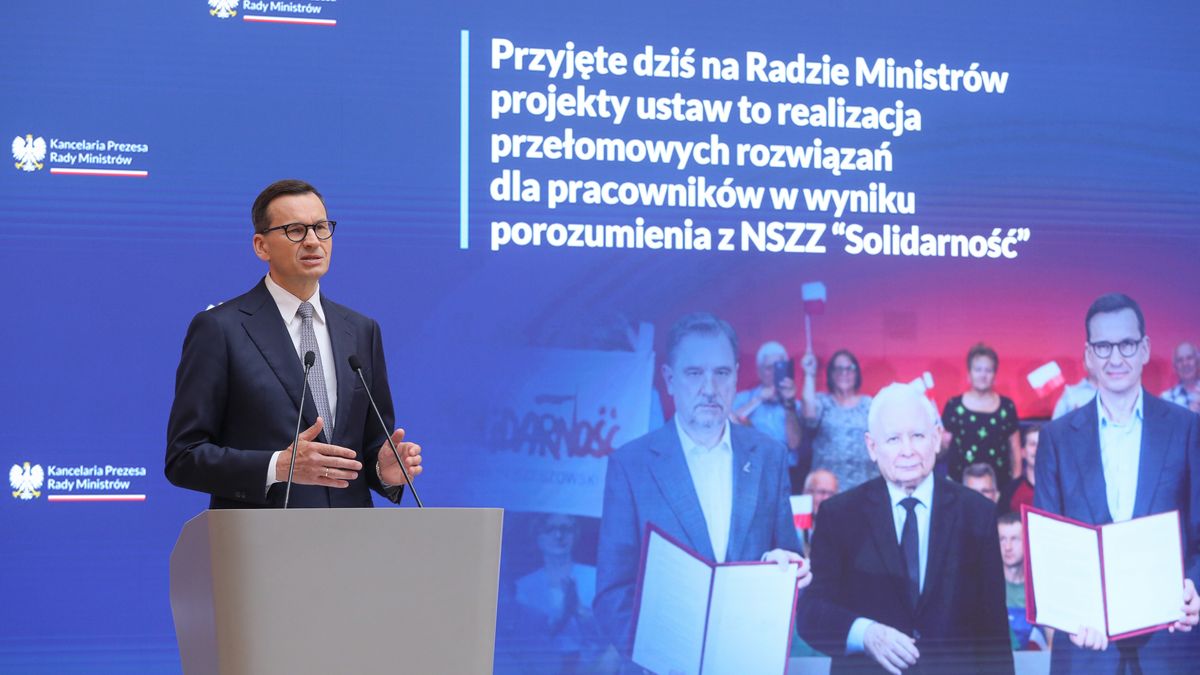 Warszawa, 09.06.2023. Premier Mateusz Morawiecki podczas konferencji prasowej po posiedzeniu Rady Ministrów, 9 bm. w siedzibie Kancelarii Prezesa Rady Ministrów w Warszawie. (sko) PAP/Paweł Supernak