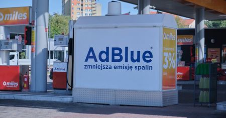 Gdzie w Lublinie zatankować AdBlue z dystrybutora? Lista stacji paliw