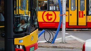 Warszawa: Dlaczego ludzie nie chcą jeździć autobusami? Jest raport