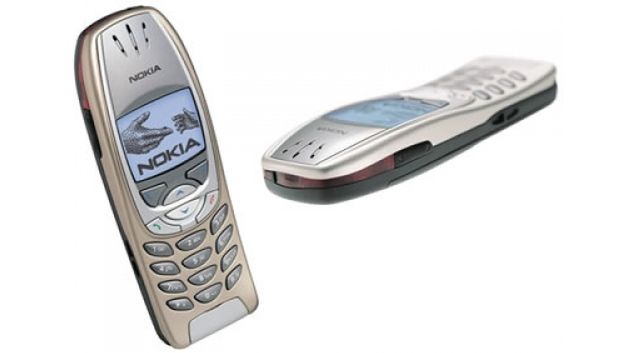 Podróż w czasie: nieśmiertelna Nokia 6310i 1