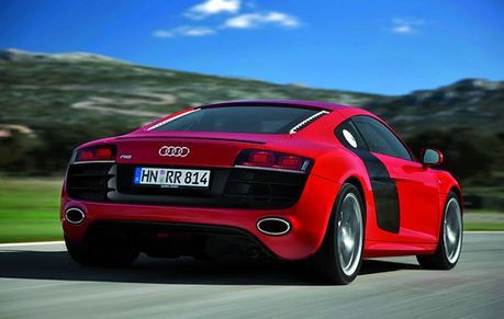 Audi R8 V10 w ruchu
