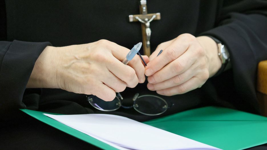 Podkarpacie. Dwa miliony złotych przelane z konta parrafii d K