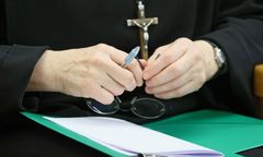 "Ksiądz przelał 2 mln zł". Mamy wyjaśnienie policji. Zaskakujący zwrot