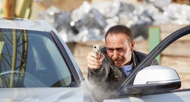 Serial „Kobra - oddział specjalny 20” w 13 Ulica