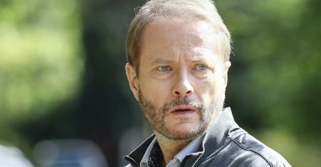 "Ojciec Mateusz" to kura znosząca złote jaja. Żmijewski zarabia niemało