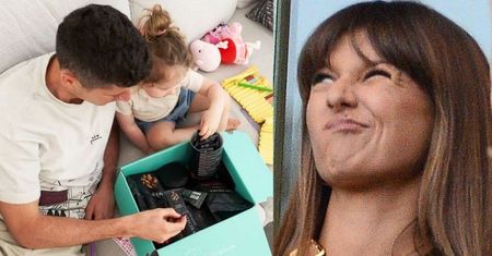 Klara Lewandowska prosi świętego Mikołaja o... CIASTKO. "Truskawkowe"