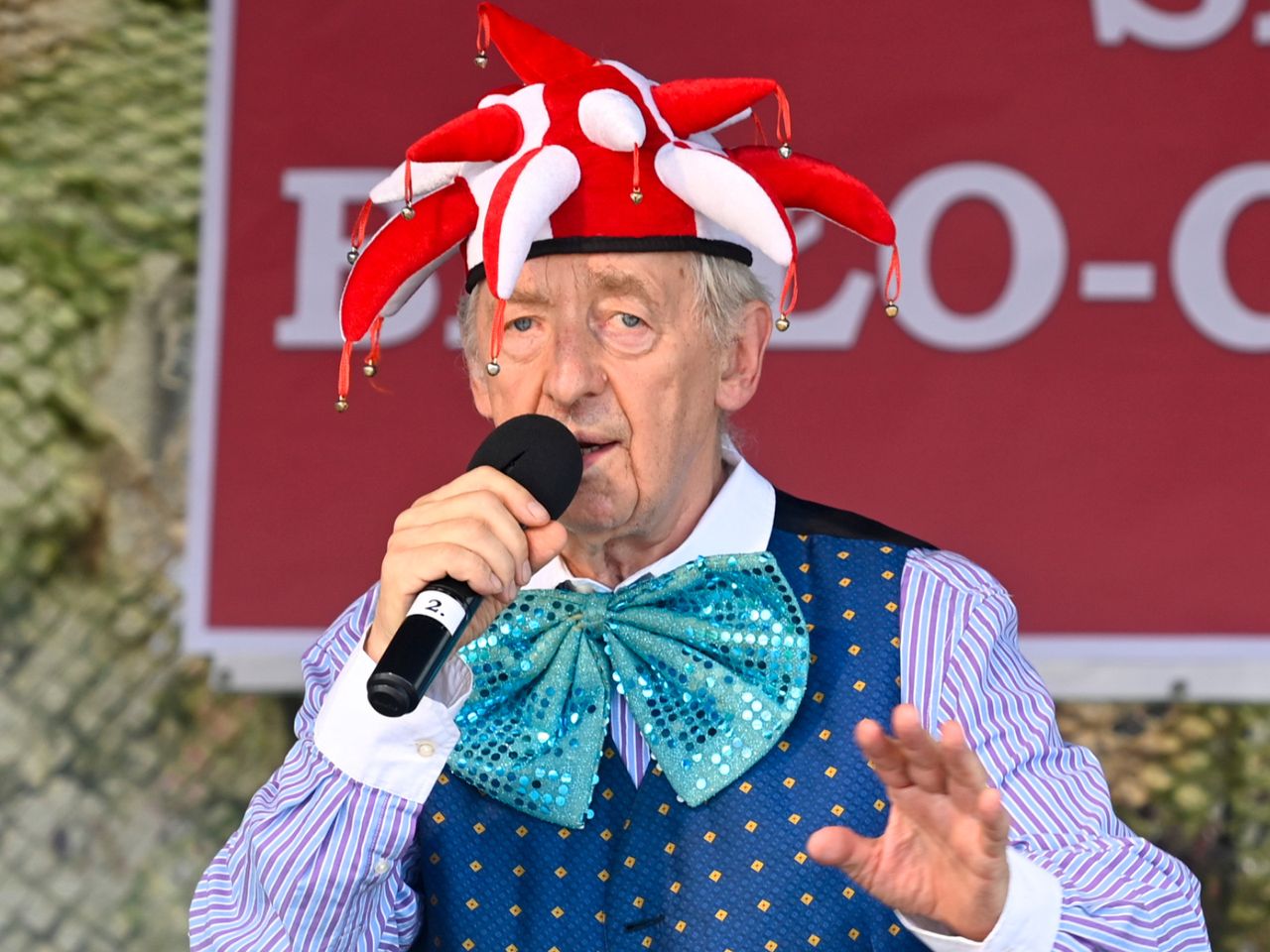 Skończył 81 lat. Tyle wynosi jego emerytura