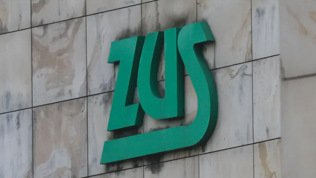 ZUS wypłaca pieniądze w ramach renty wdowiej.