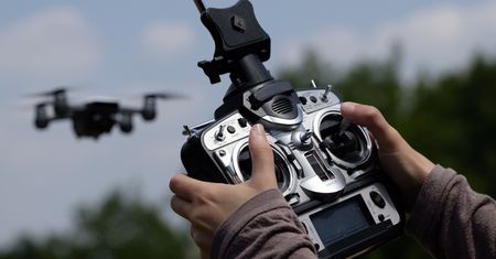 Elitarna jednostka w akcji. "Aerorozvidka" pokazała możliwości zmodyfikowanych dronów