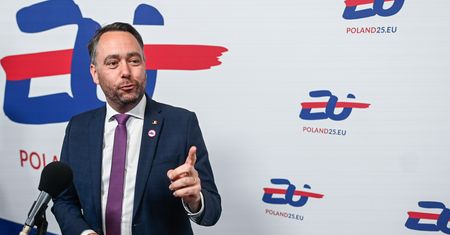 "Straszny wstrząs systemowy". Ostrzega ws. przejęcia rosyjskich aktywów przez UE