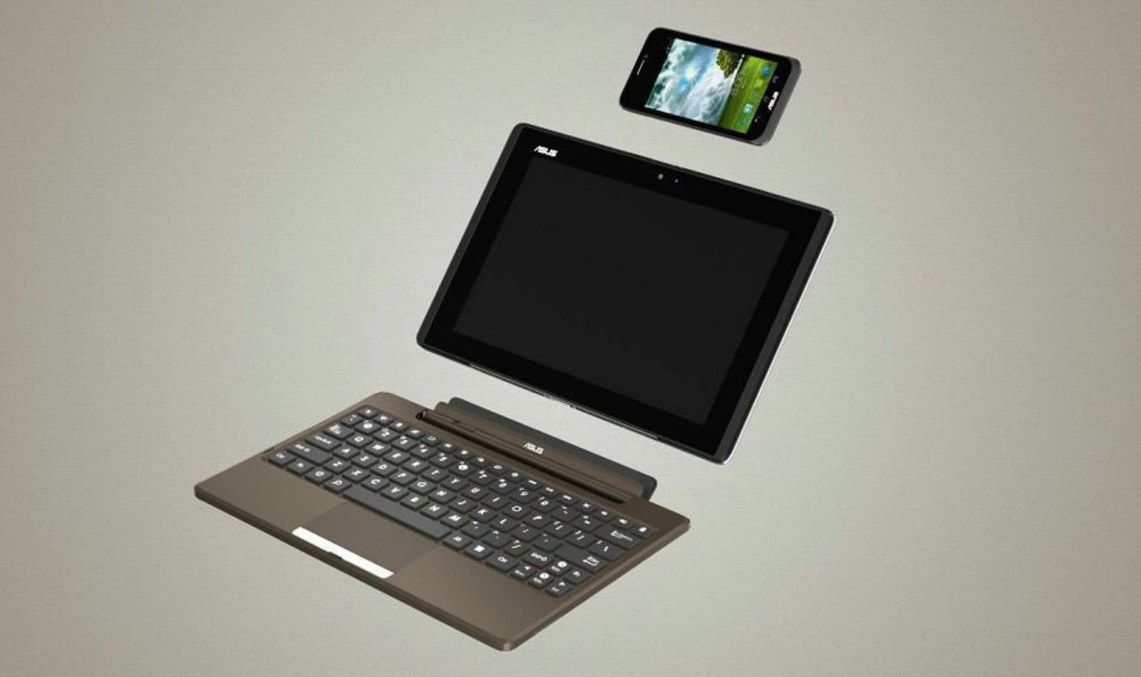 ASUS PadFone, czyli smartfon, tablet i notebook w jednym [Podróż w czasie]