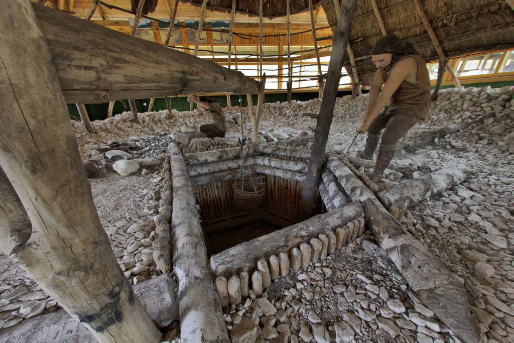 Krzemionki Opatowskie - rezerwat archeologiczny 