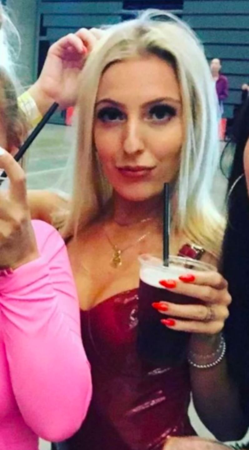 Kamila z "40 kontra 20" na starych zdjęciach 