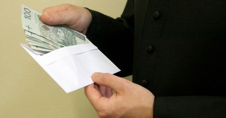 Witoszów Dolny. Kolęda będzie. Ksiądz "igra z losem"
