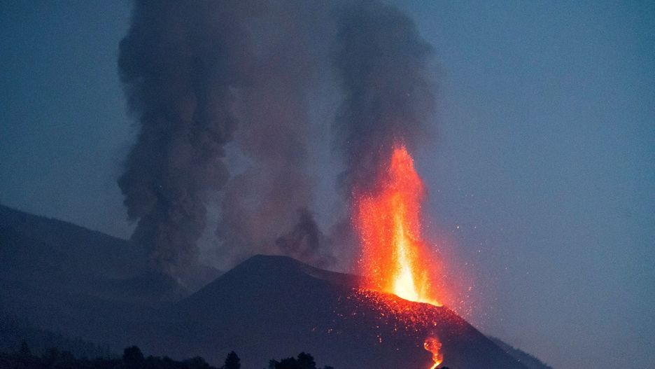 La Palma nadal zmaga się z erupcją wulkanu Cumbre Vieja 