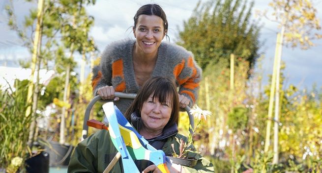 Nowy program „Rzeczy, których nie nauczyła mnie matka” wiosną w TTV. Bohaterkami Malwina Wędzikowska i jej matka