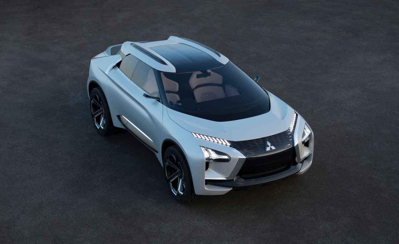 Po Eclipsie czas na Lancera. Nowe Mitsubishi jako konkurent Toyoty C-HR