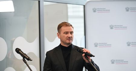 Polacy mieliby płacić podatek od wyjazdu na wakacje? Jest stanowisko