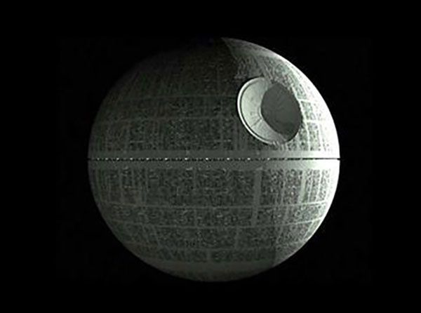 Filmowa Gwiazda Śmierci. Źródło: Wikipedia, CC.