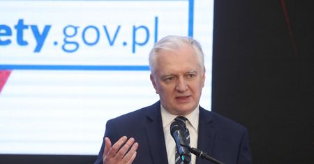 Koronawirus. Luzowanie obostrzeń. Gowin zapowiada kolejne kroki rządu