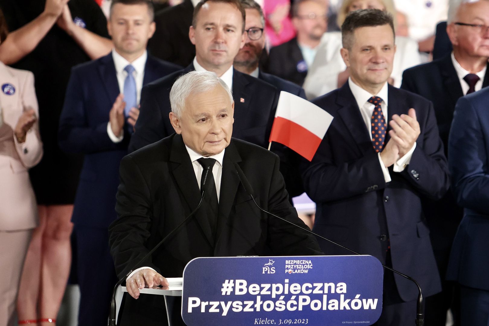 Kaczyński w Kielcach. Tłumaczy, dlaczego zmienił okręg wyborczy