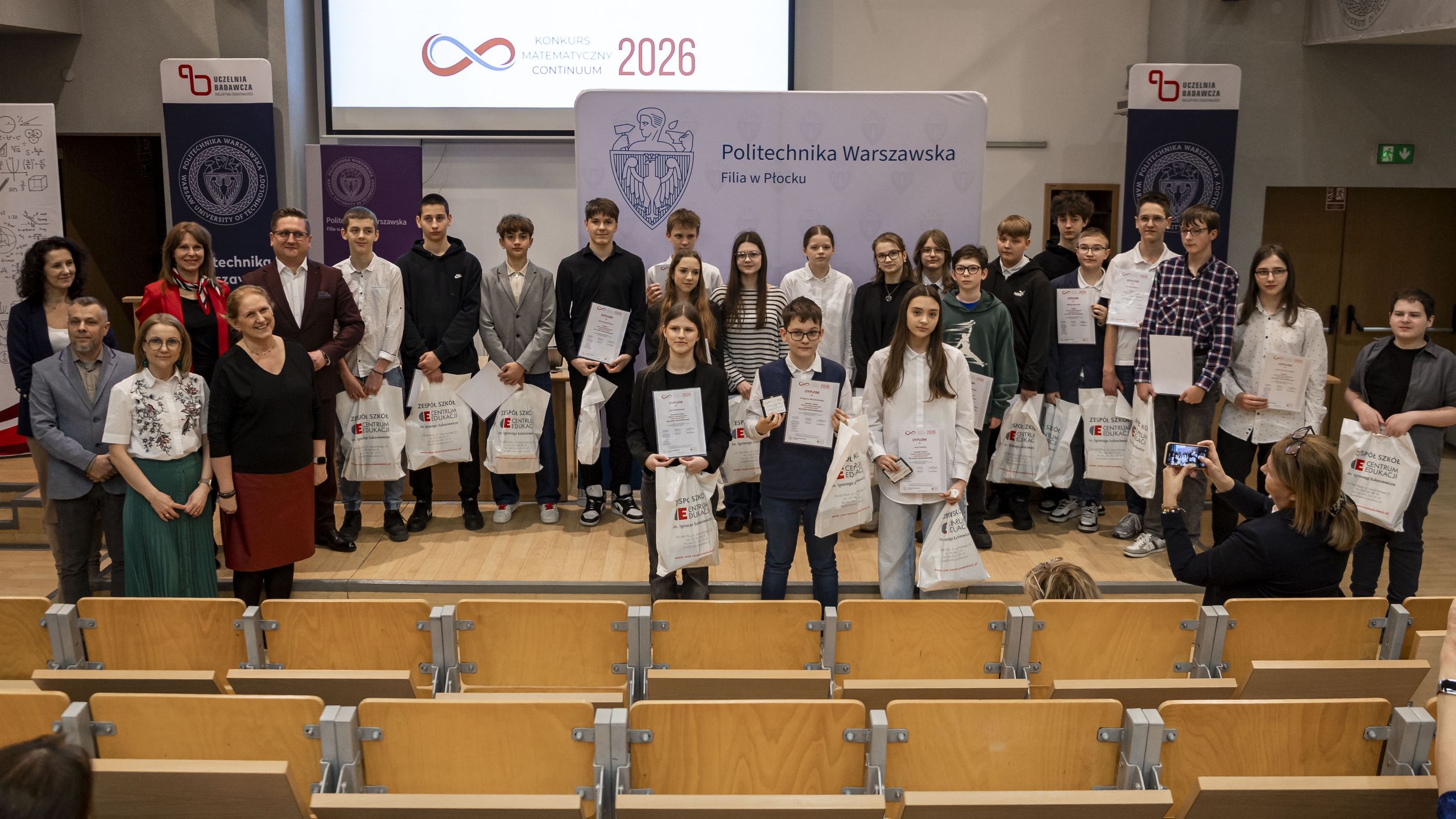 Płocczanie Laureatami Ogólnopolskiego Konkursu Matematycznego 