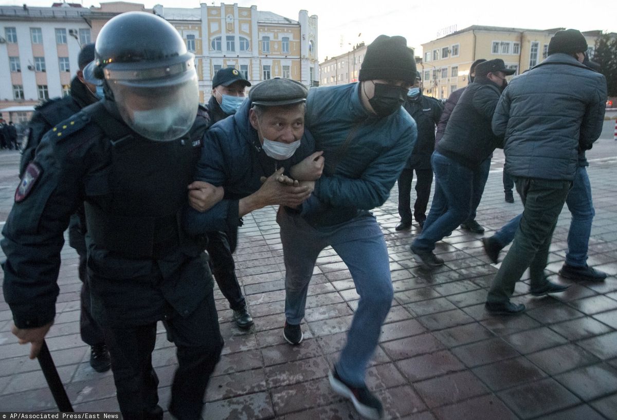 Rosja. Protesty w obronie Nawalnego. Zatrzymano ponad 300 osób