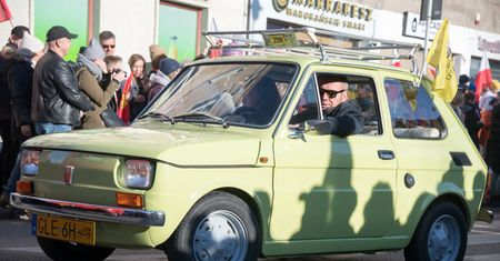 Państwo zwraca za fiata. Poszukaj dokumentów w szufladach