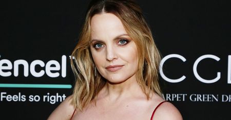Mena Suvari, gwiazda "American Pie", opowiedziała o walce z depresją poporodową
