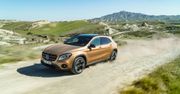 Odświeżony Mercedes-Benz GLA (2017): skromne zmiany i nowa wersja silnikowa