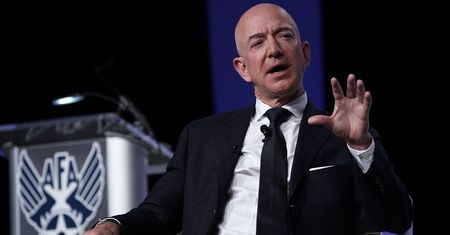 Amazon z nowym CEO. Jeff Bezos ustępuje miejsca