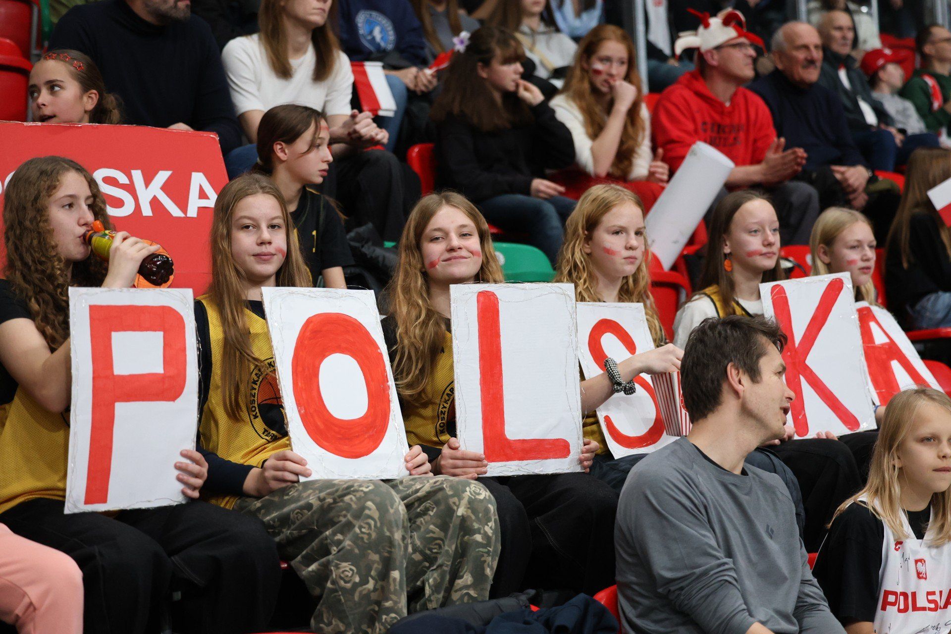 15.11.2025 r. Mecz kwalifikacji EuroBasketu 2027 kobiet Polska - Rumunia w Arenie Sosnowiec.