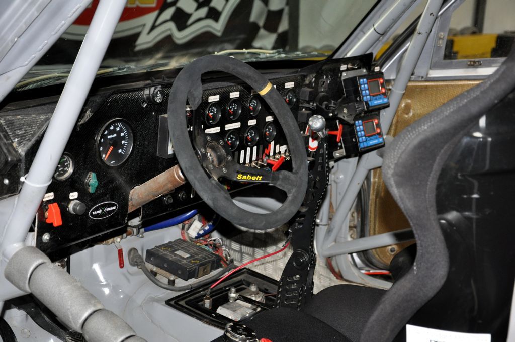 Mitsubishi Pajero V60 T1